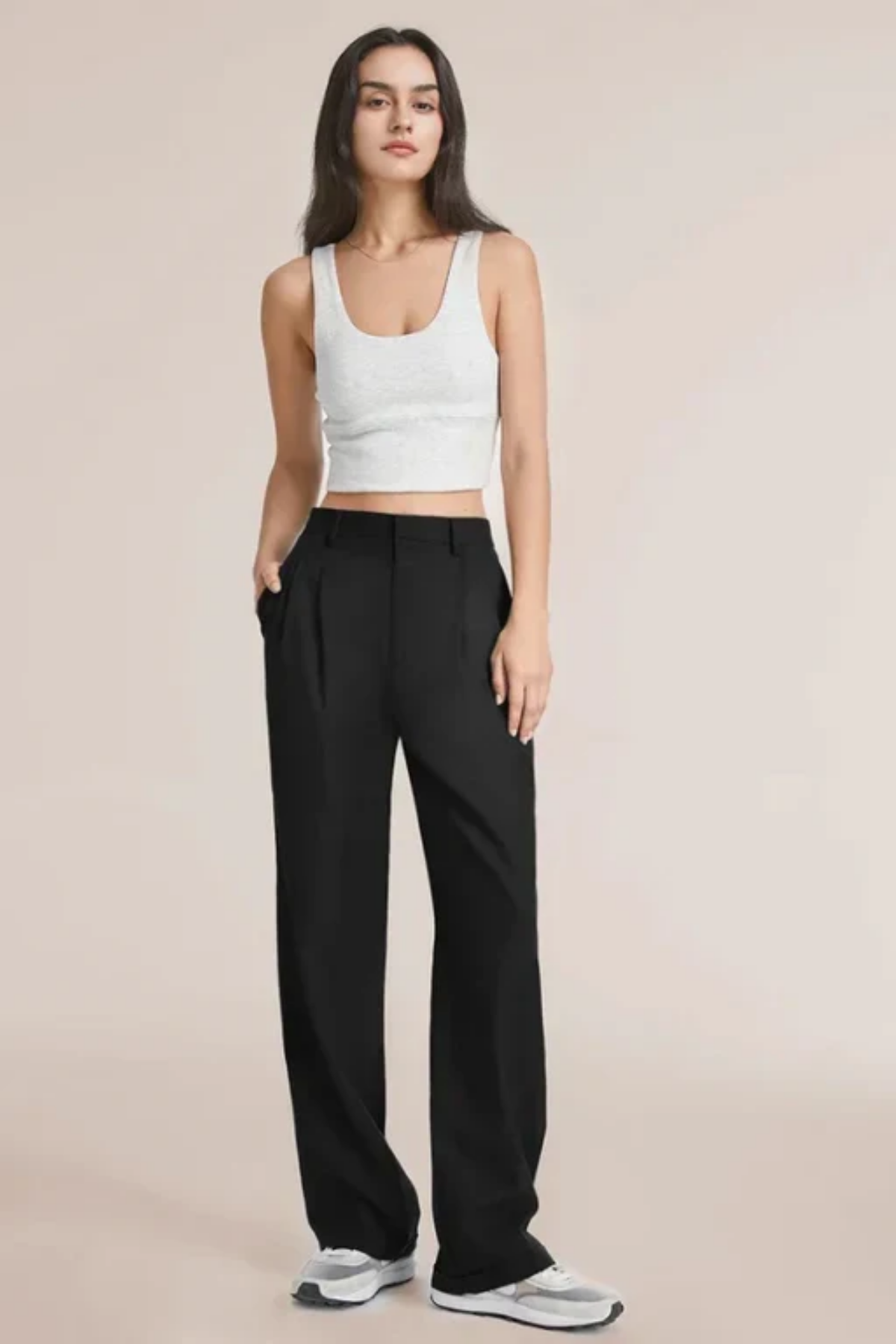 Aurora – Effortless Chic – Wide-Legged Trousers