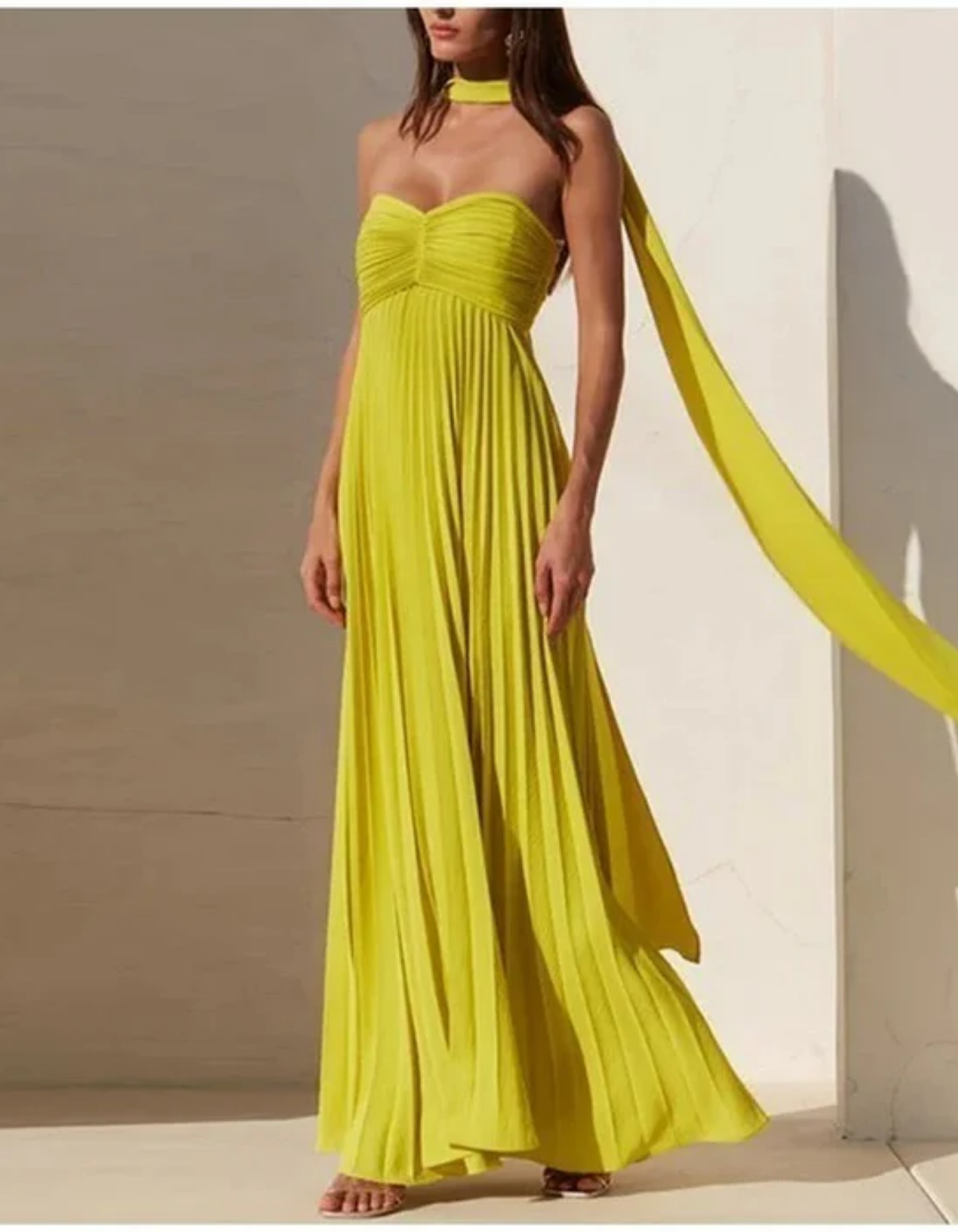 Tara – Pleated design – Strapless dress