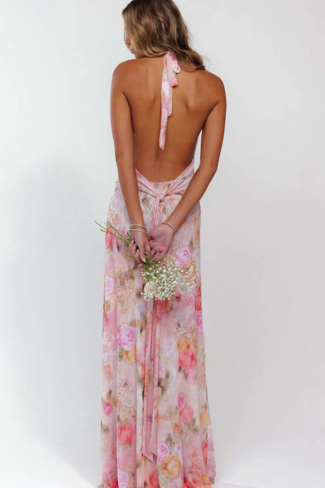 Calista – Abstract pattern – Halter neck maxi dress