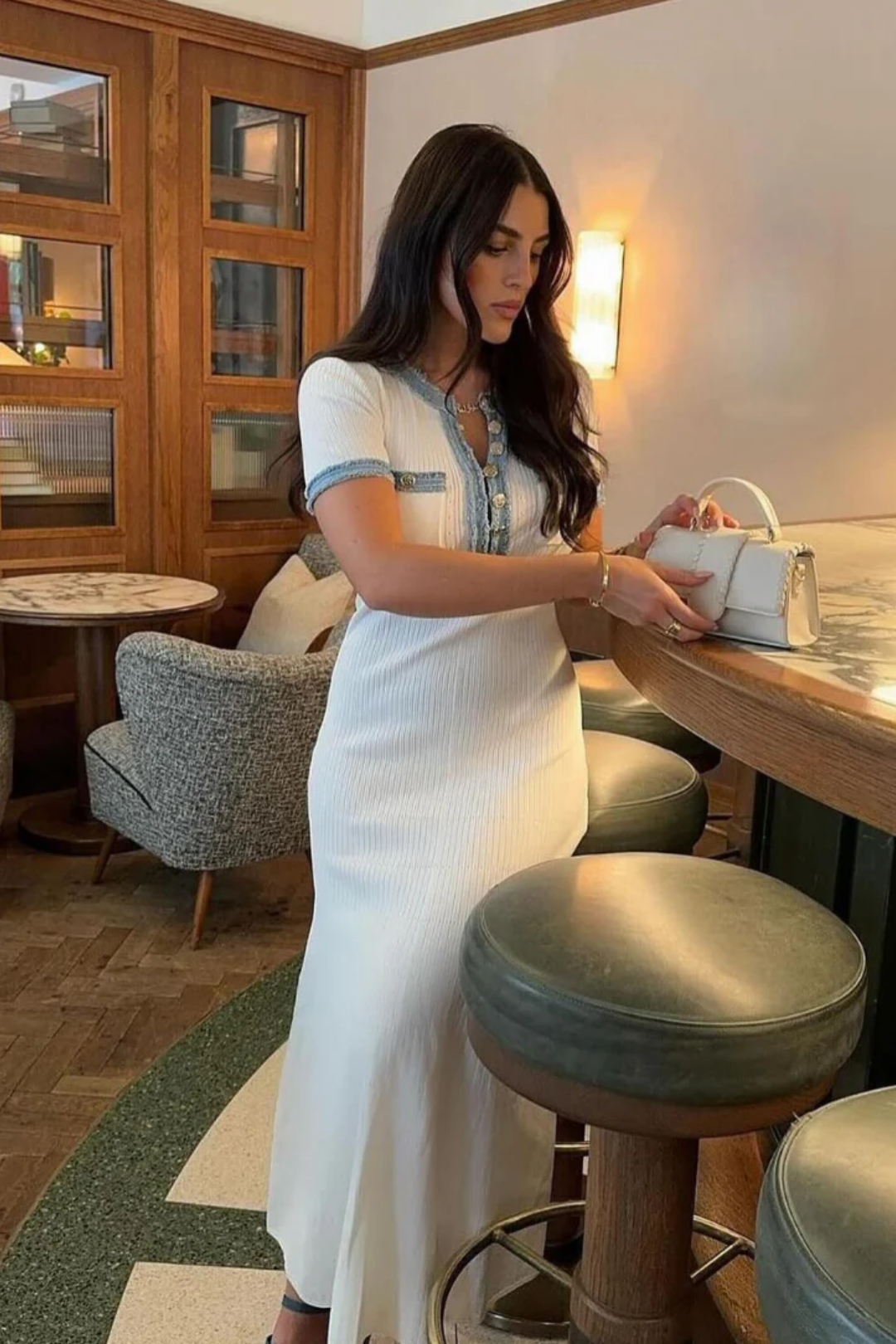 Zienna – Chic denim accents – Midi dress