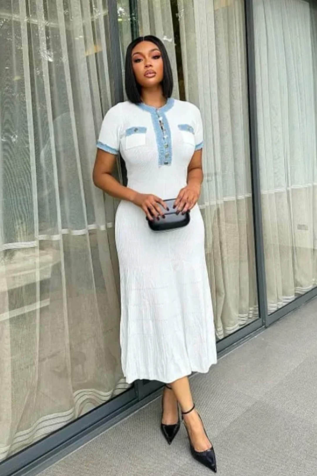 Zienna – Chic denim accents – Midi dress