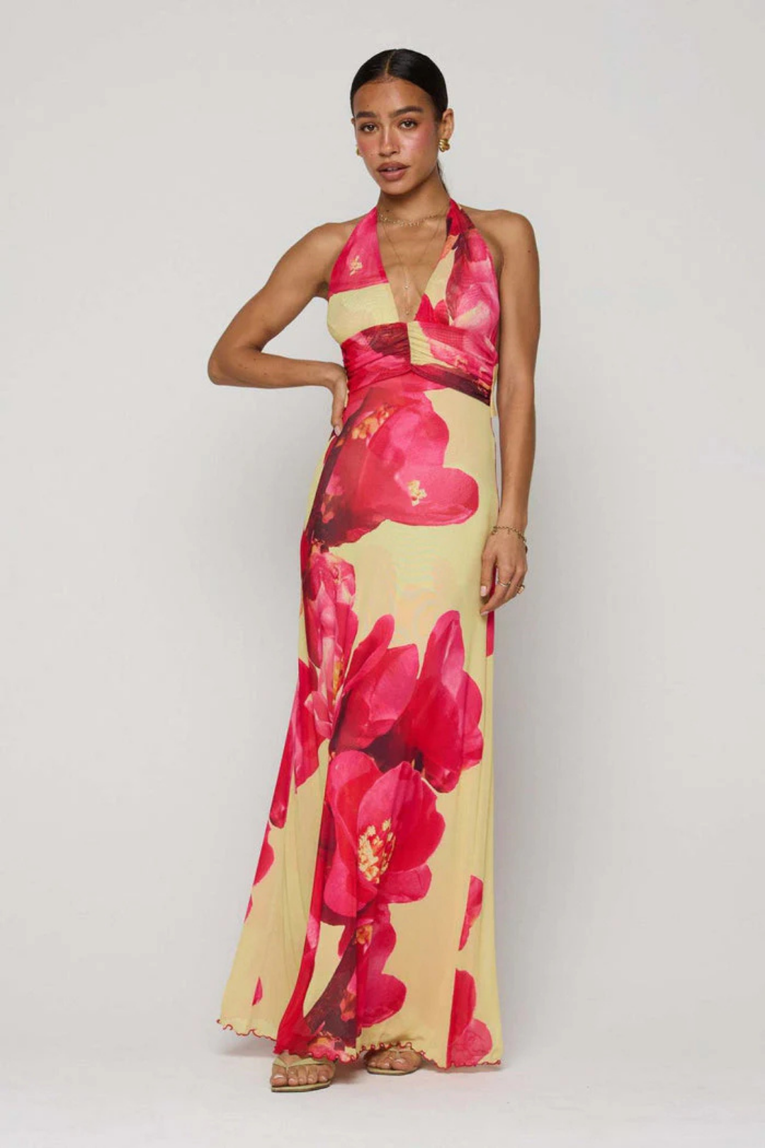 Calista – Abstract pattern – Halter neck maxi dress