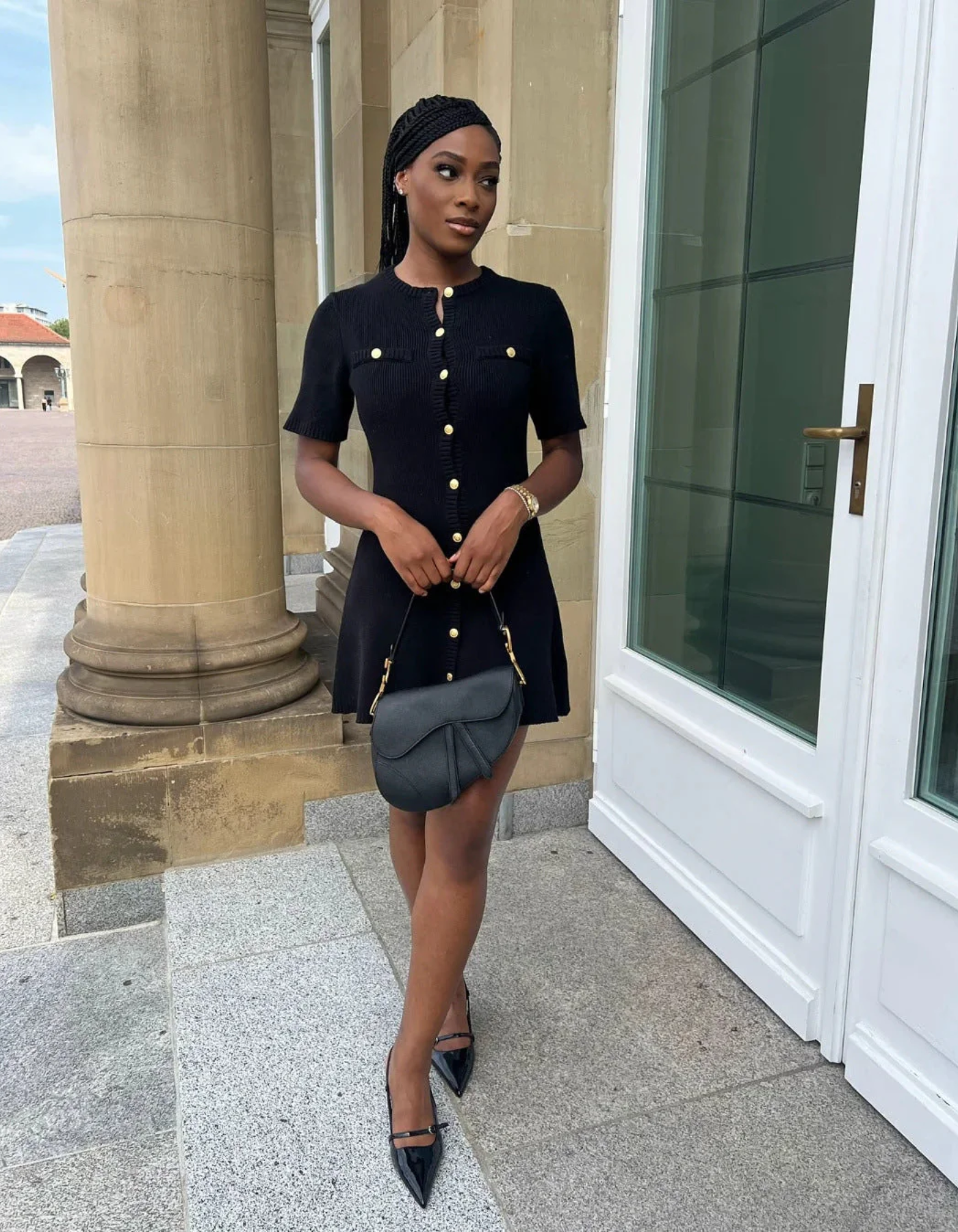 Clara – Chic button details – Knit dress