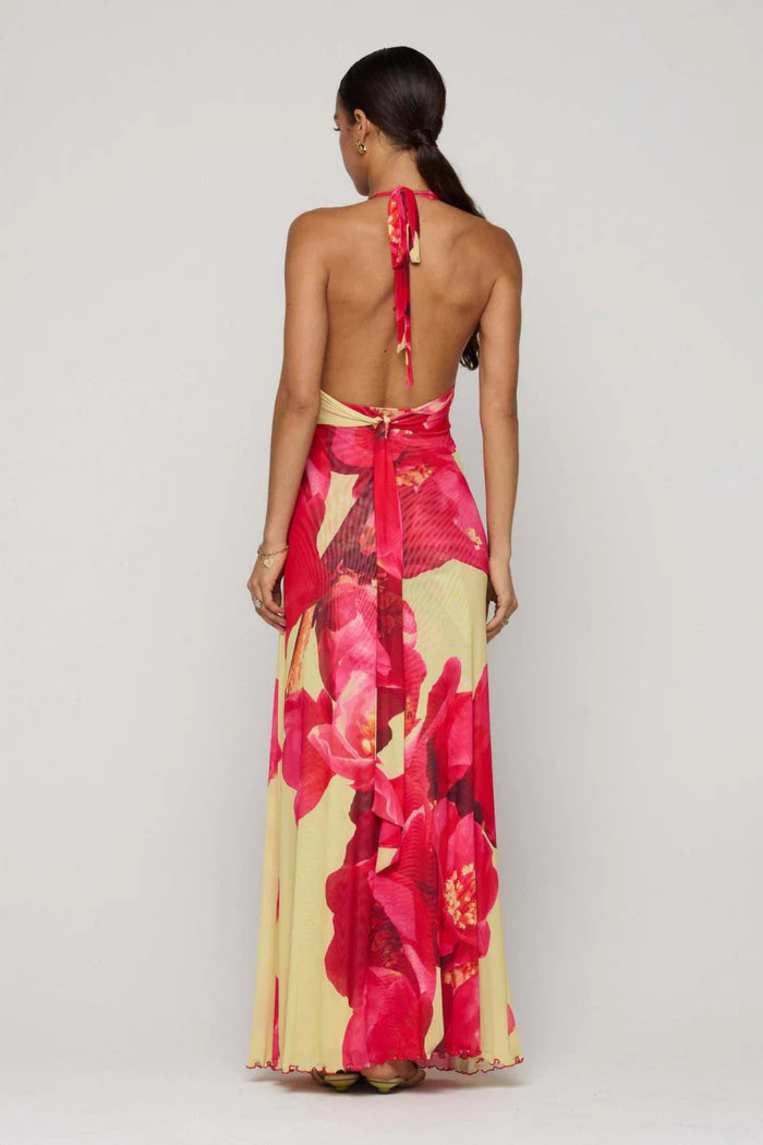 Calista – Abstract pattern – Halter neck maxi dress