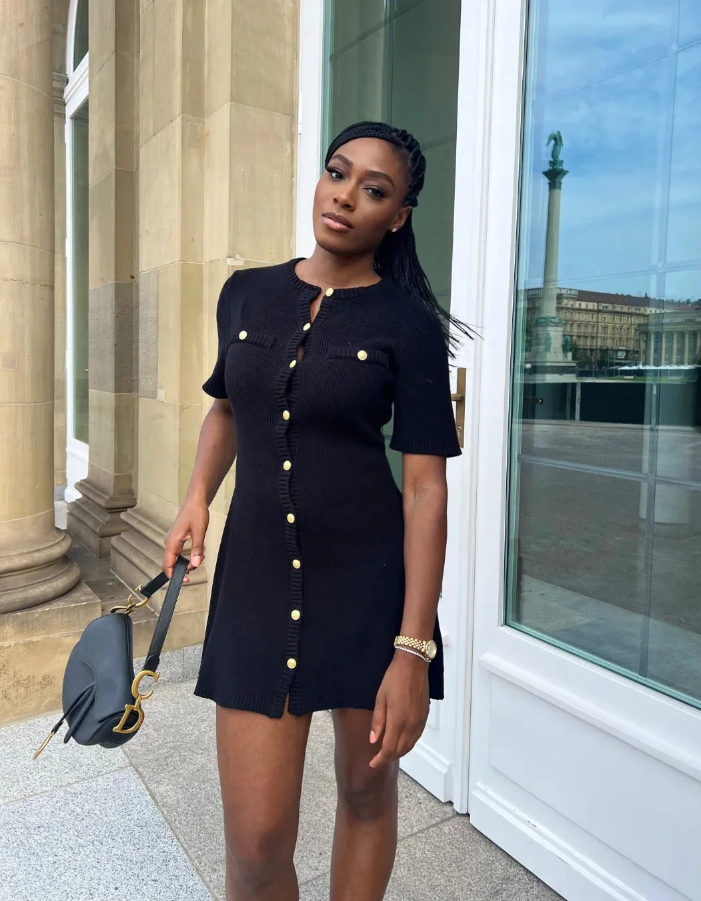 Clara – Chic button details – Knit dress