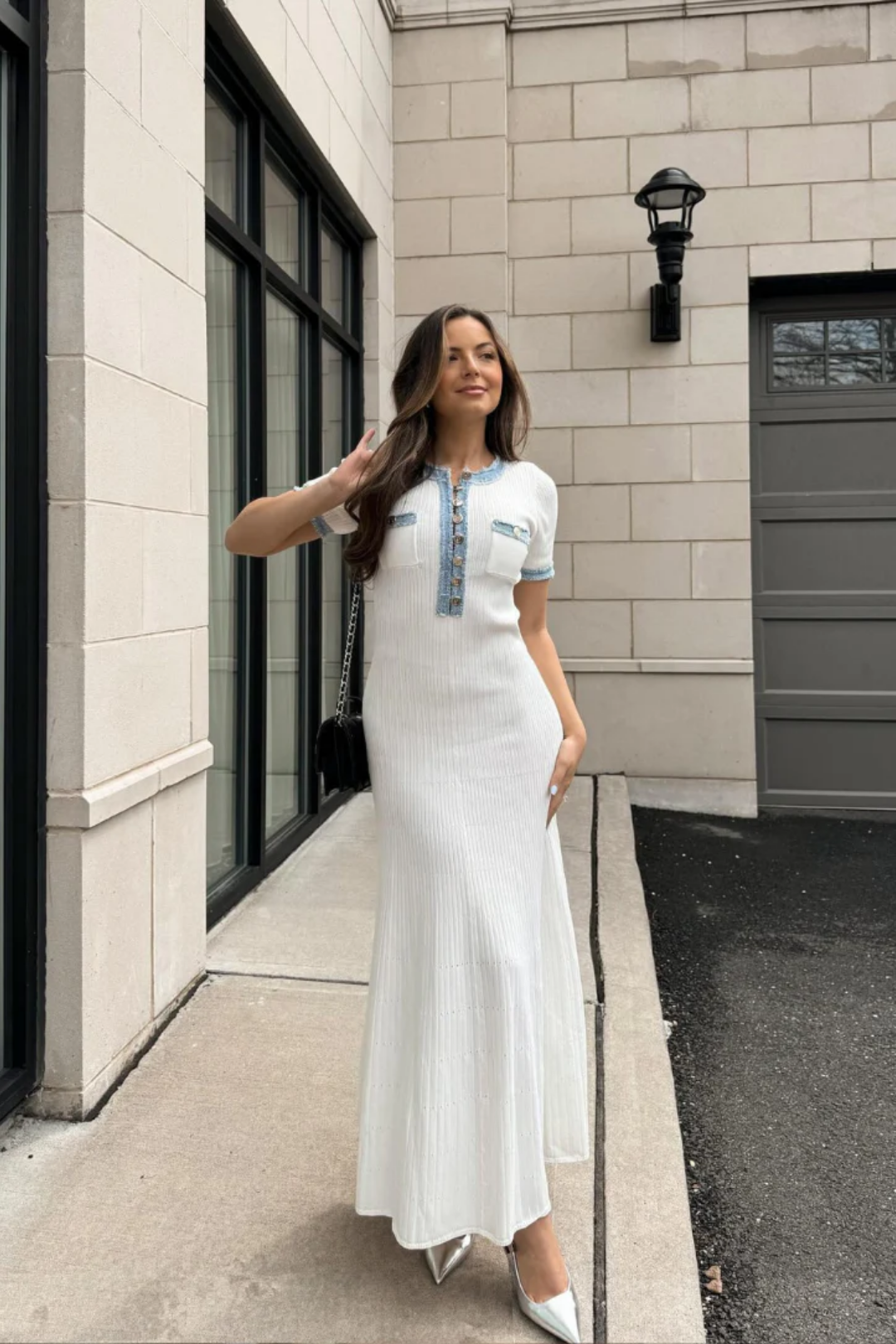 Zienna – Chic denim accents – Midi dress