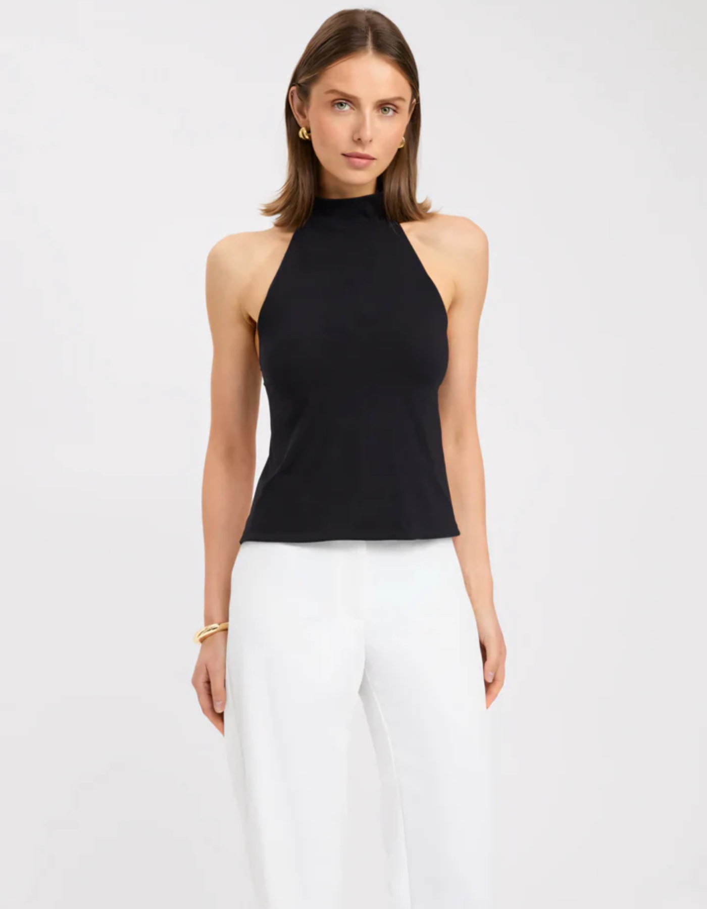 Leila – Sleek cut – Halter neck top