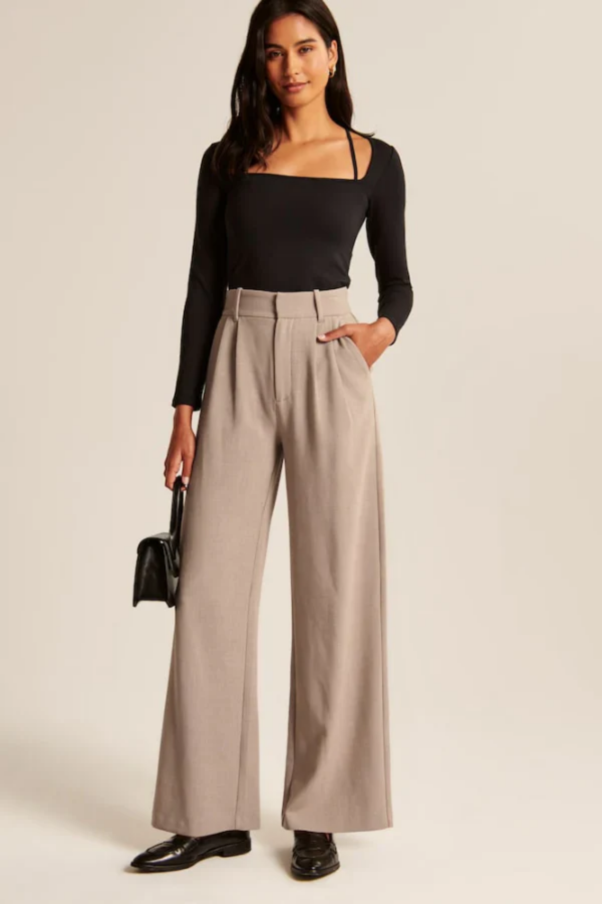 Sophia – Tailored Pleated Wide-Leg Trousers