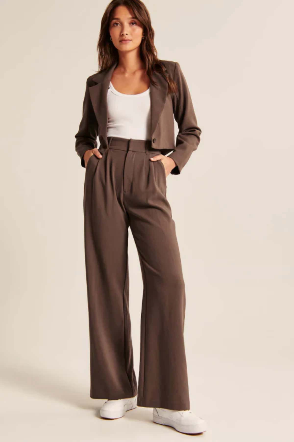 Valeria – Tailored Trousers – Wide-leg Pants