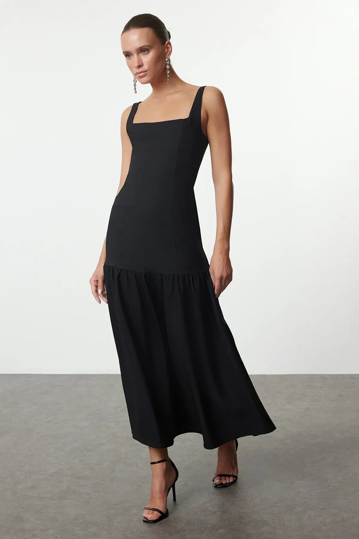Arlene – Pleated flare – Midi dress