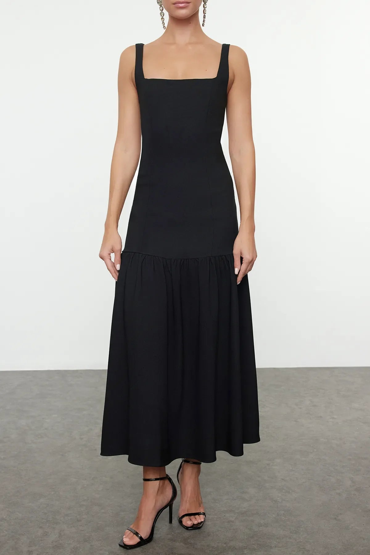 Arlene – Pleated flare – Midi dress