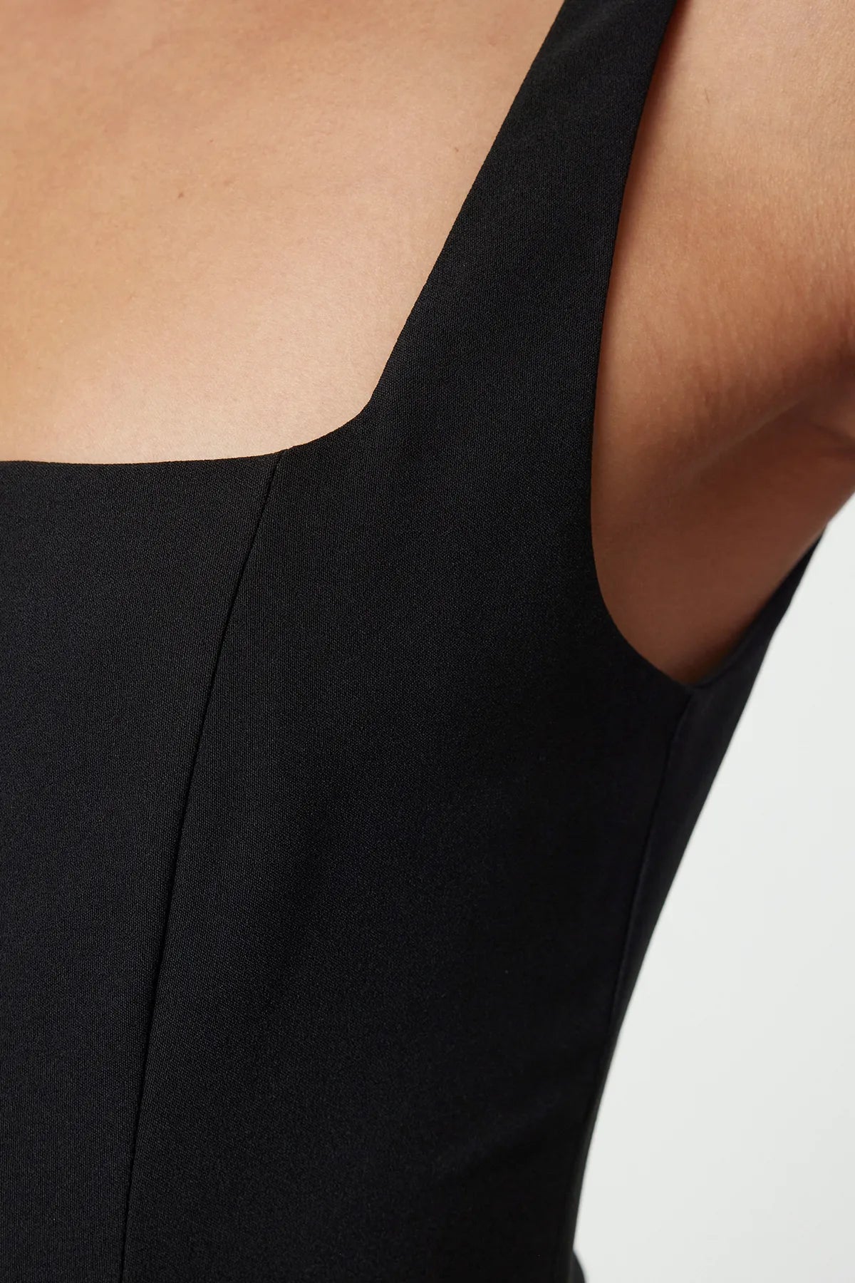 Arlene – Pleated flare – Midi dress