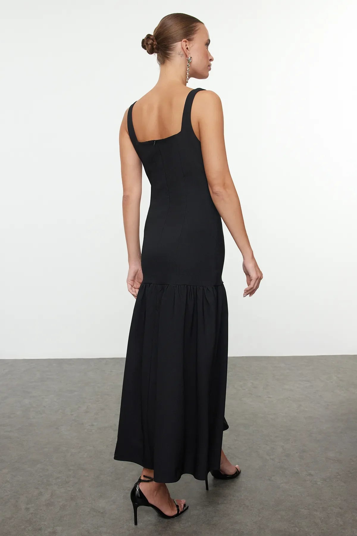 Arlene – Pleated flare – Midi dress