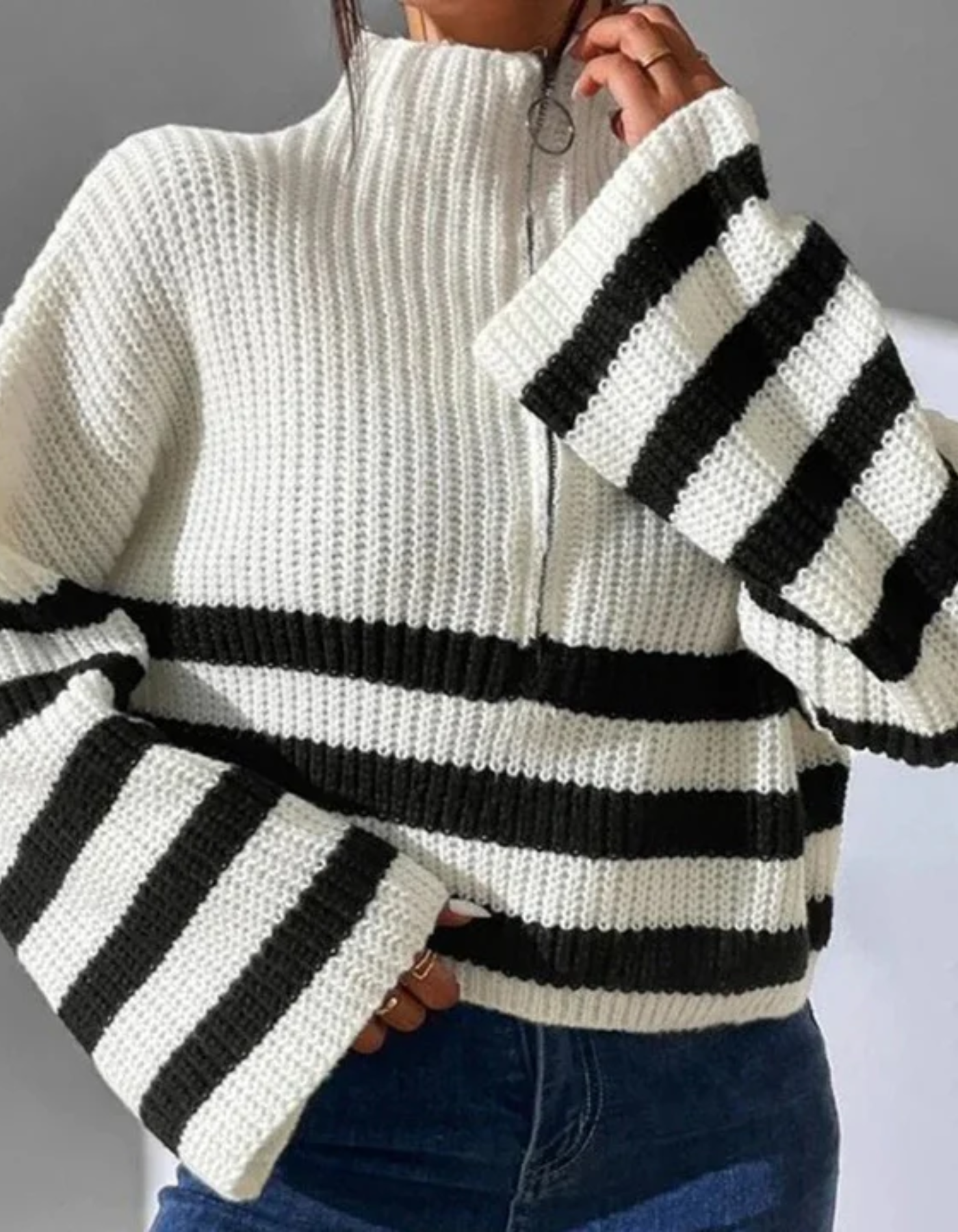 Liora – Striped Zip-Up – Sweater