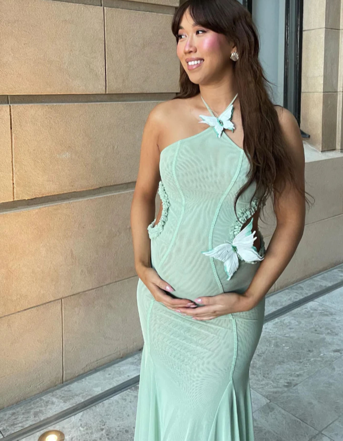 Carla – Effortless glamour – Maternity gown