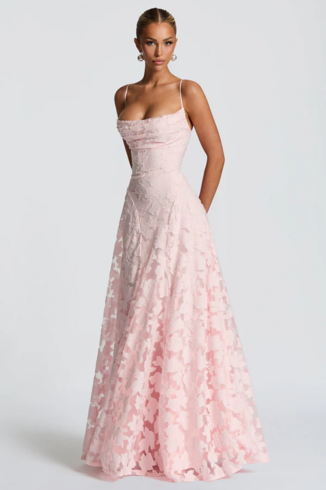 Lunariare – Floral lace elegance – Maxi dress