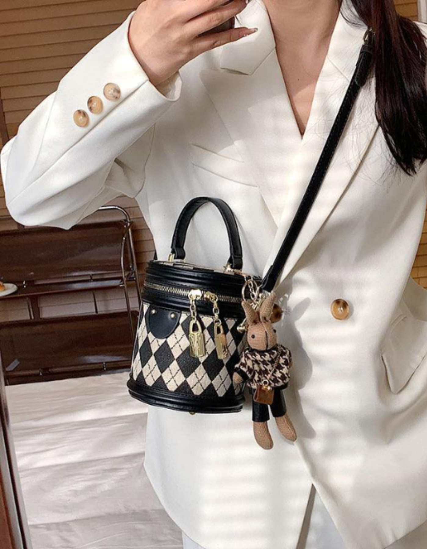 Tessalyn – Argyle bunny charm – Crossbody handbag