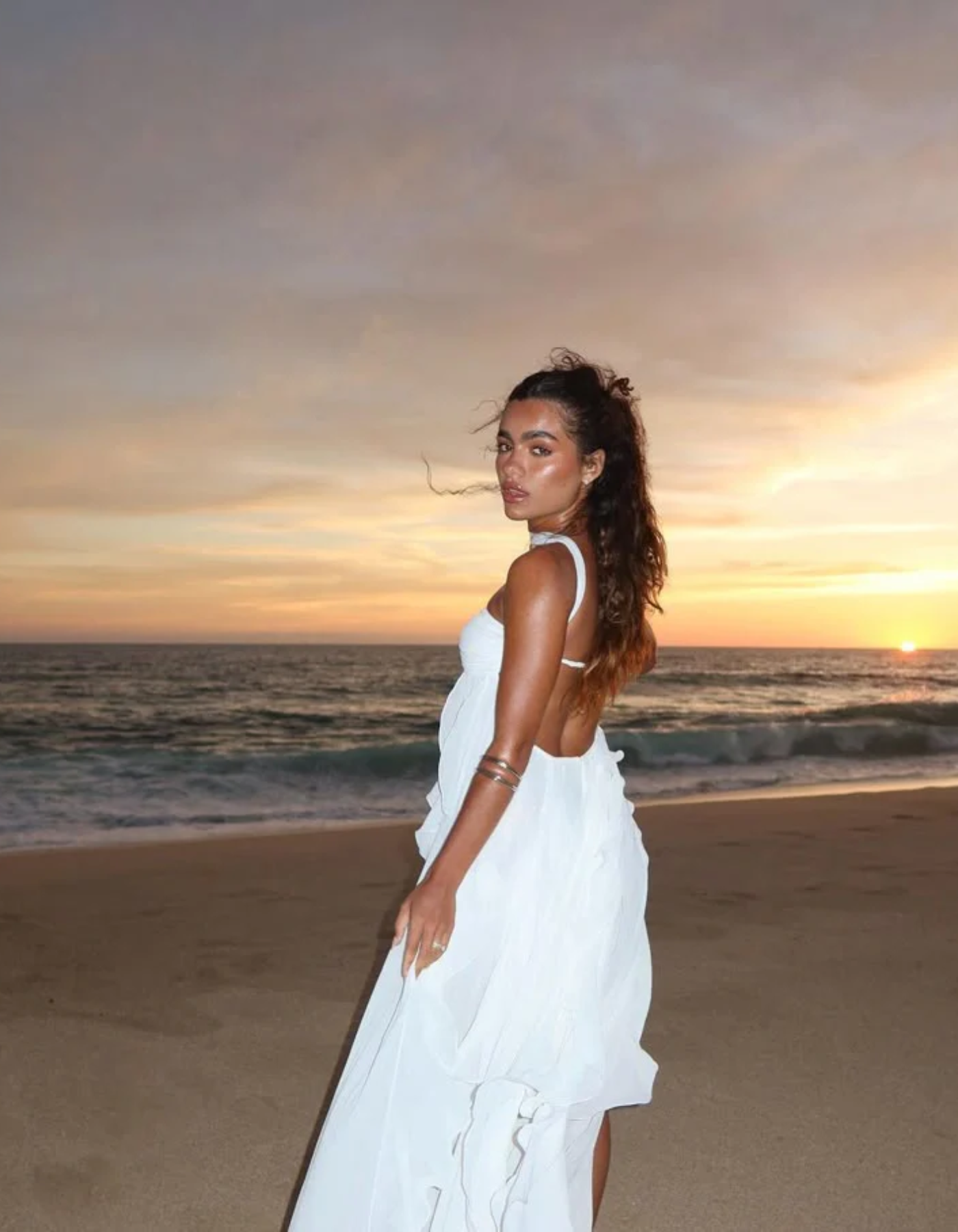 Celia – Romantic ruffle details – Evening gown