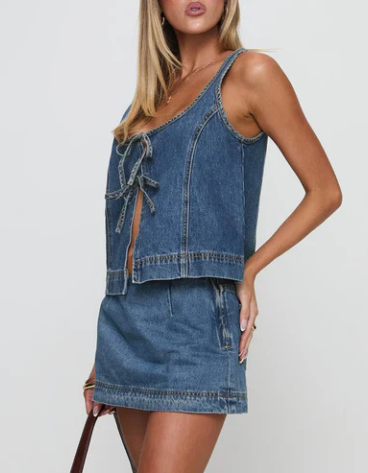 Serena – Casual chic – Denim top and skirt set