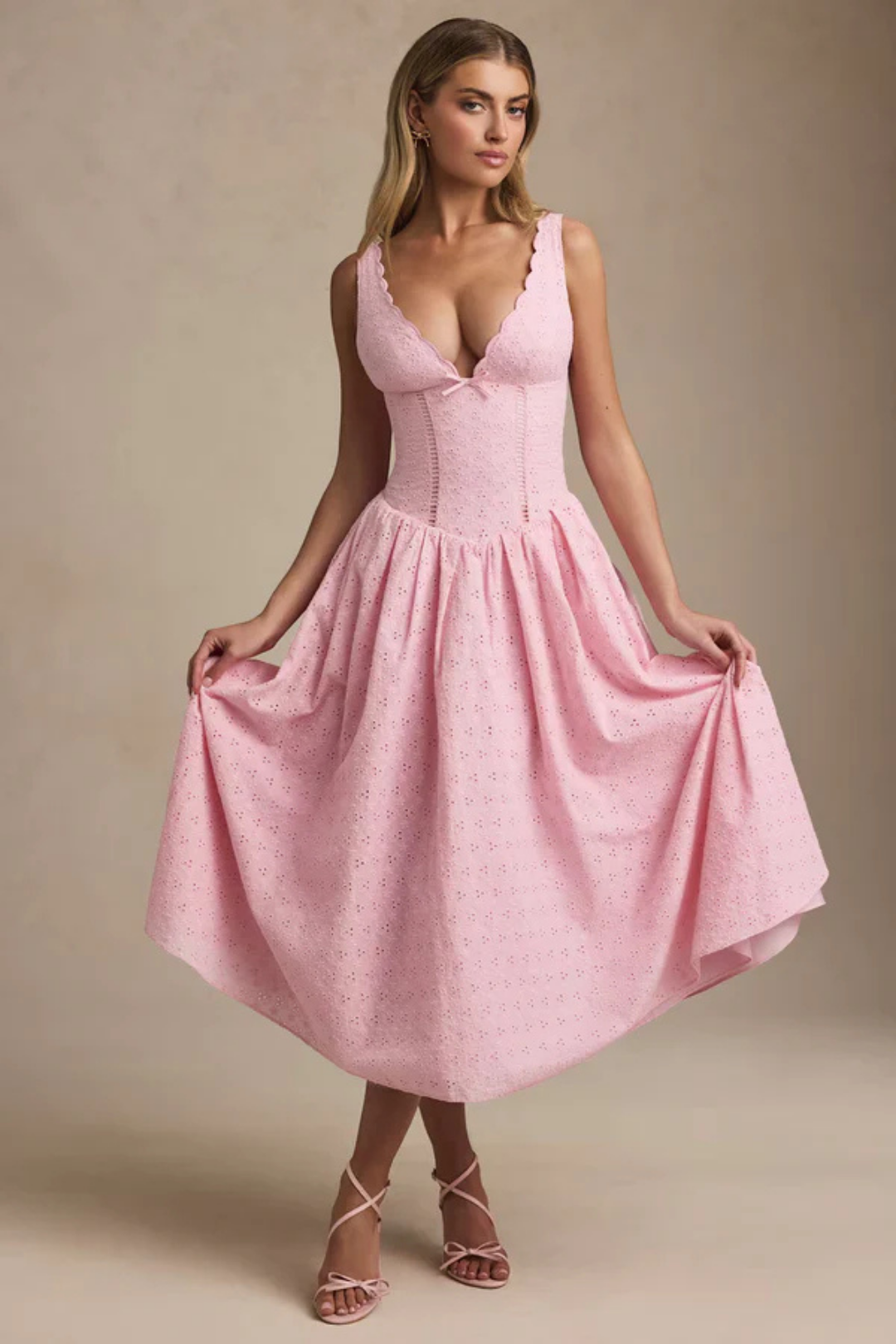 Izabella – Feminine charm – Midi dress