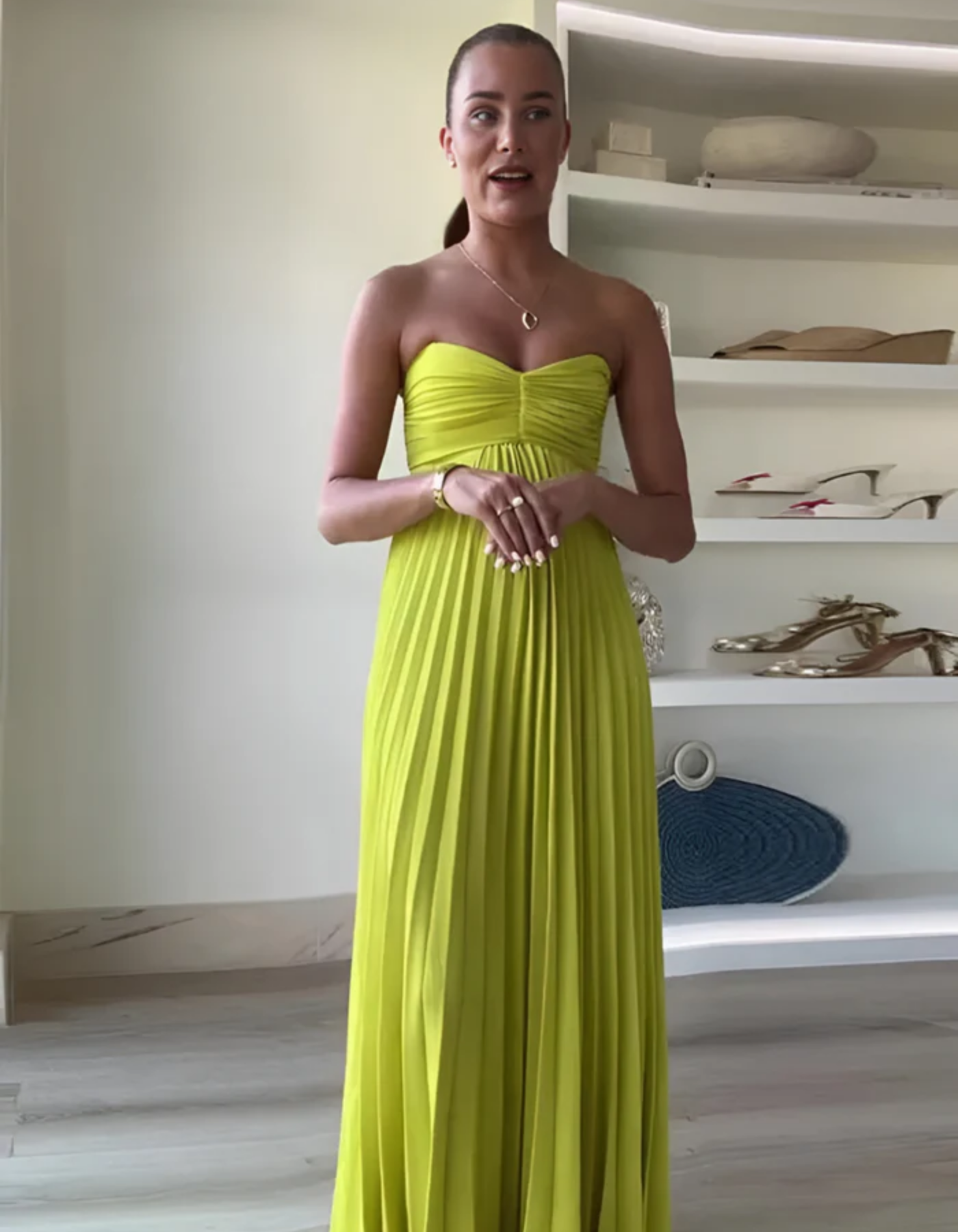 Tara – Pleated design – Strapless dress