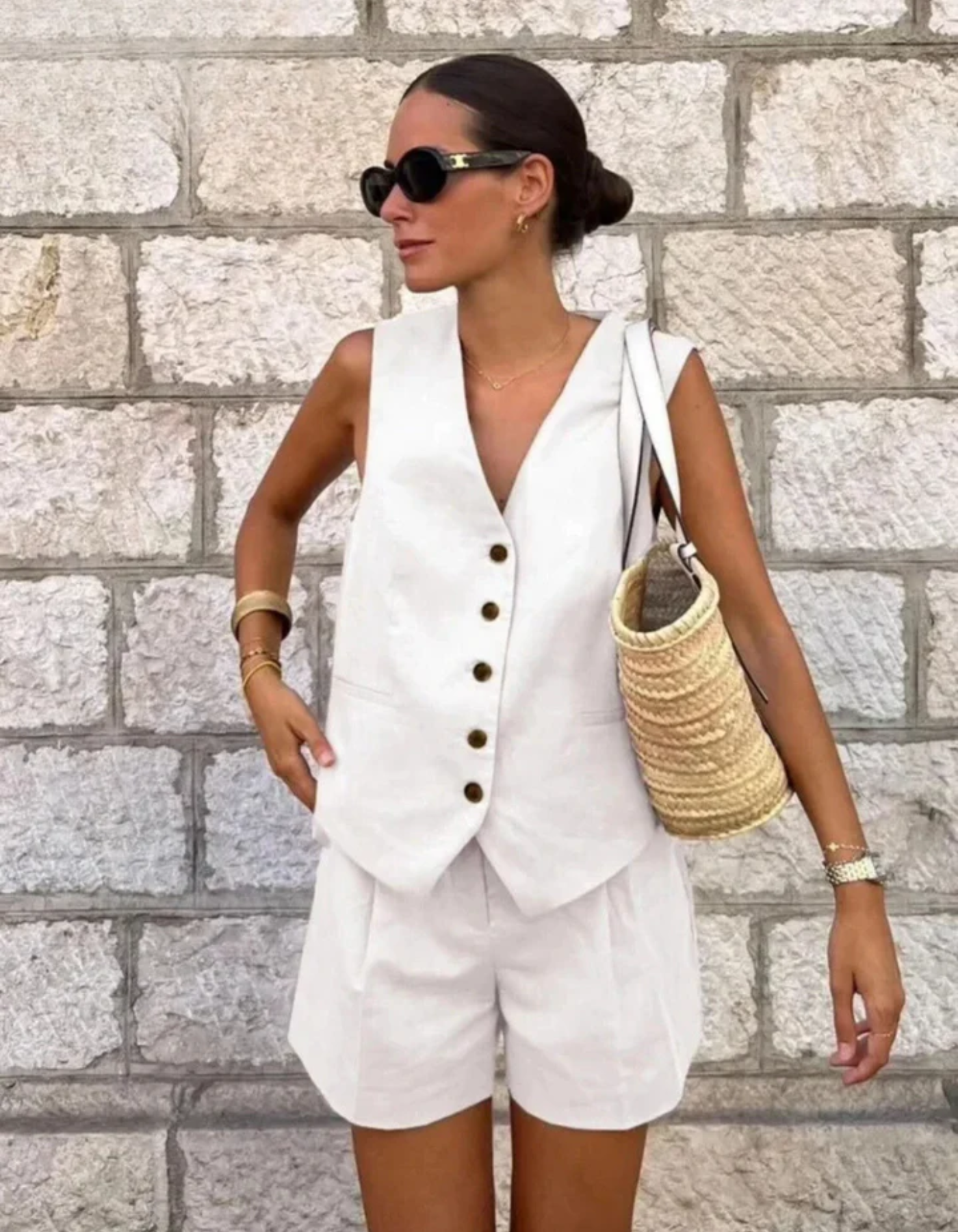 Luciana – Classic Button-Down - Mini Vest