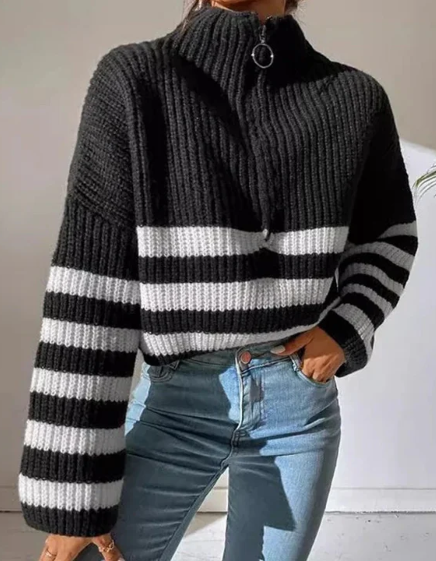 Liora – Striped Zip-Up – Sweater