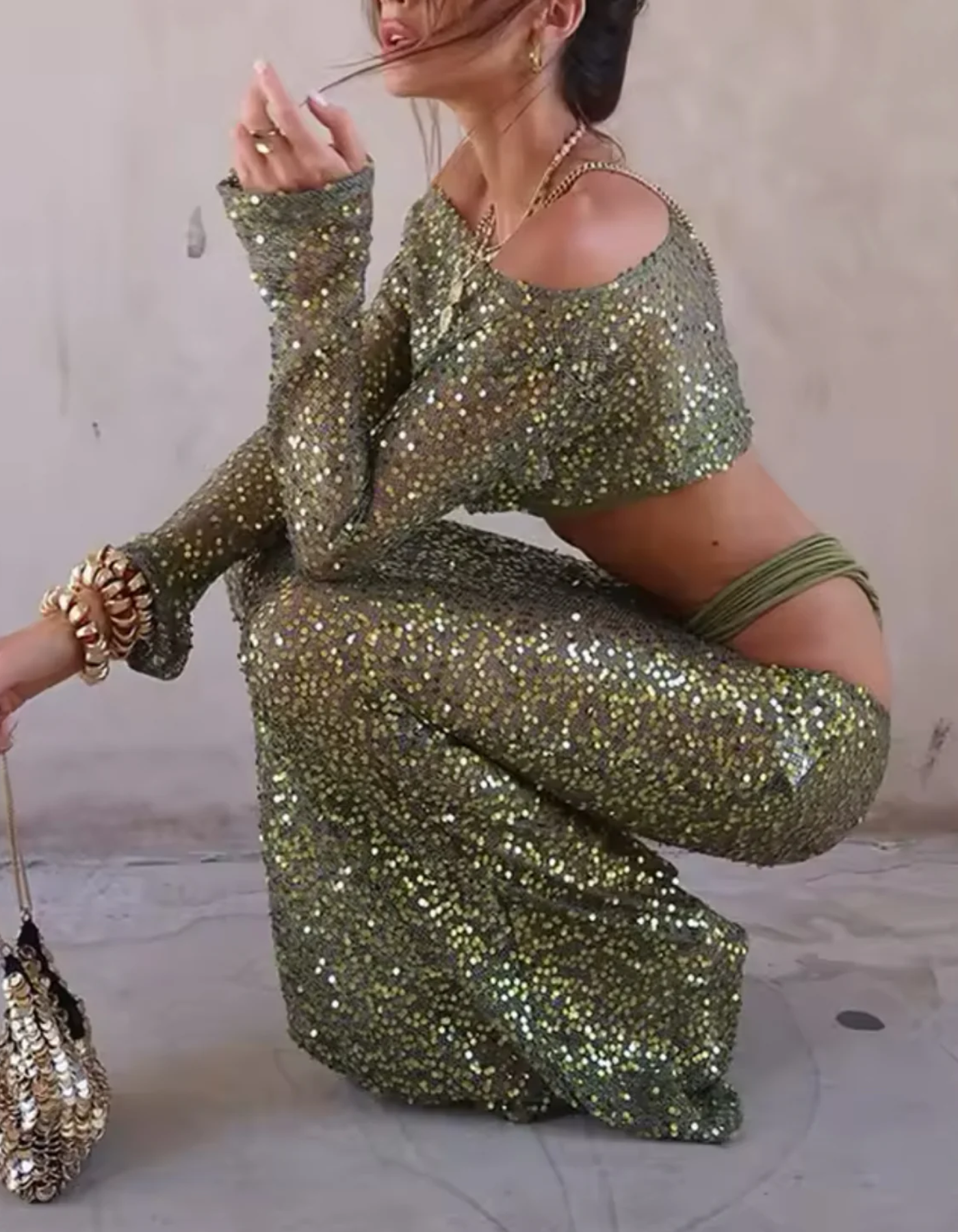 Sharah – Glittering allure – Cut-out sequin gown