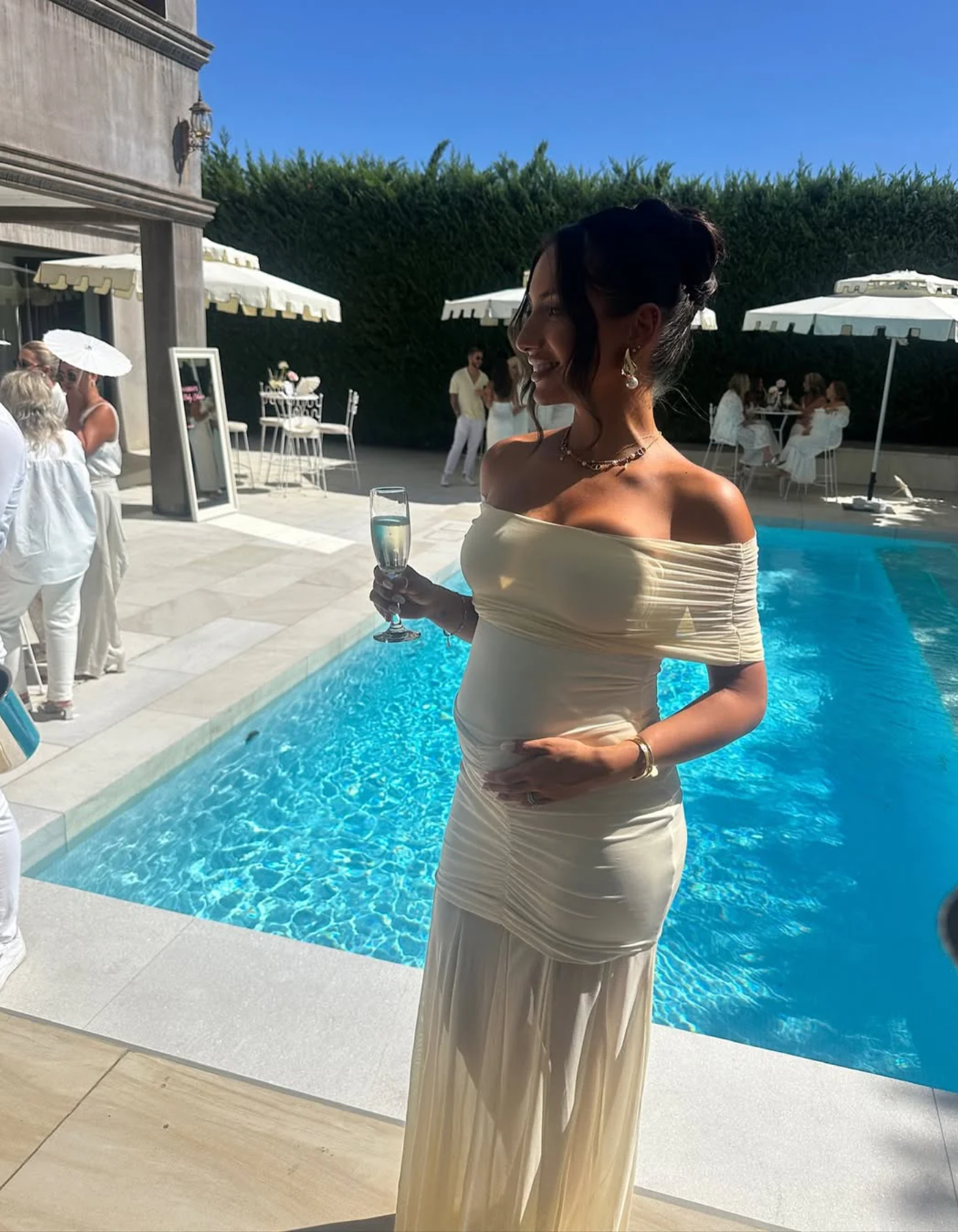 Mikaella – Ruched design – Maternity dress