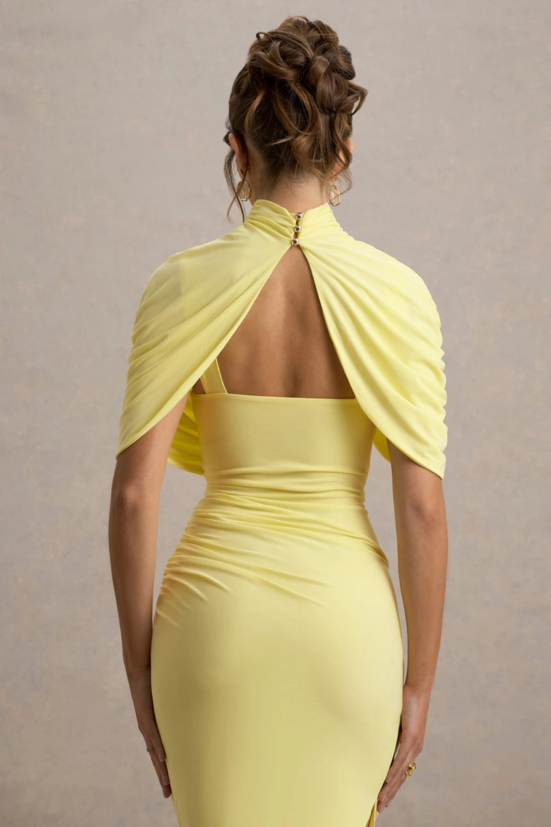 Serelisse – Draped shoulder detail – Midi dress