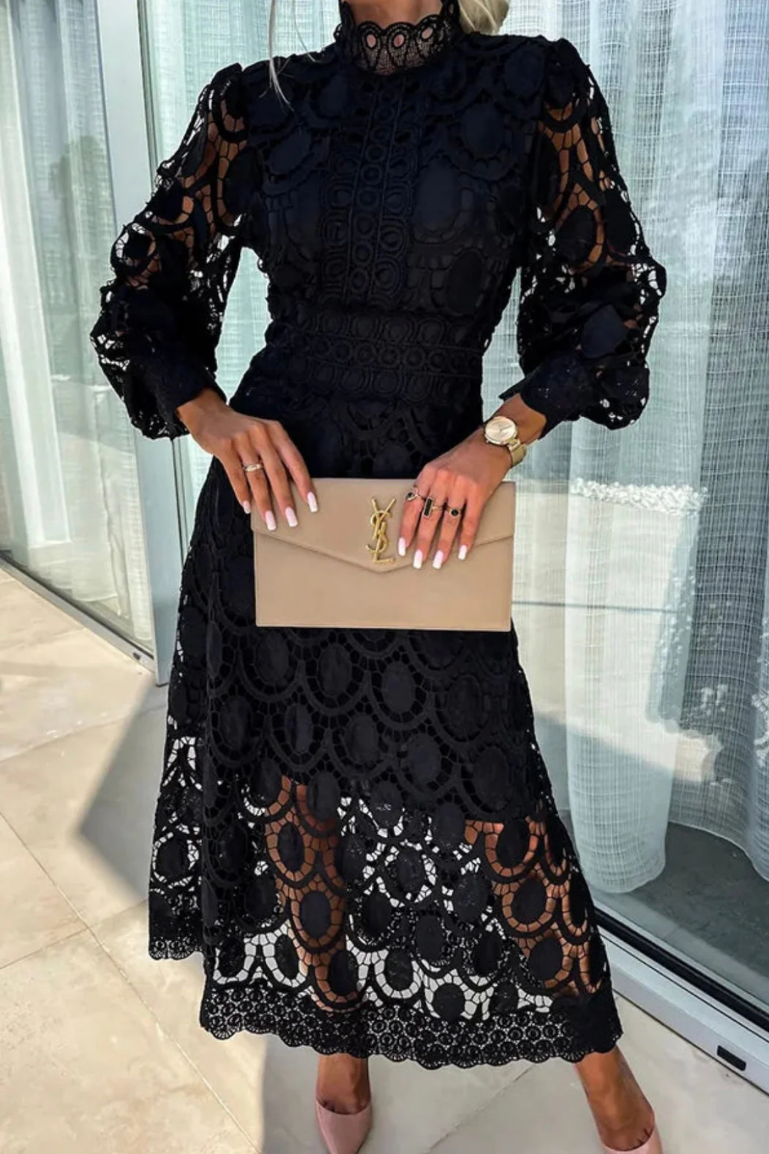 Isla – Lace detail – Midi dress
