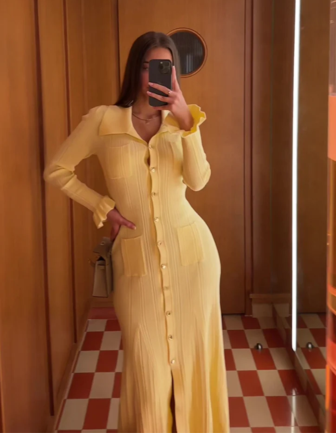 Lena – Structured button-down design – Midi dress