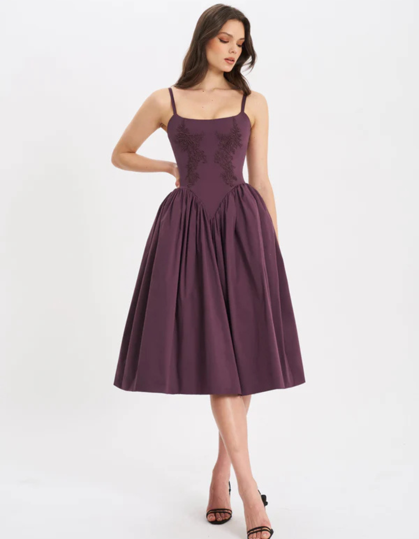 Elysia – Lace-up back detail – Midi dress
