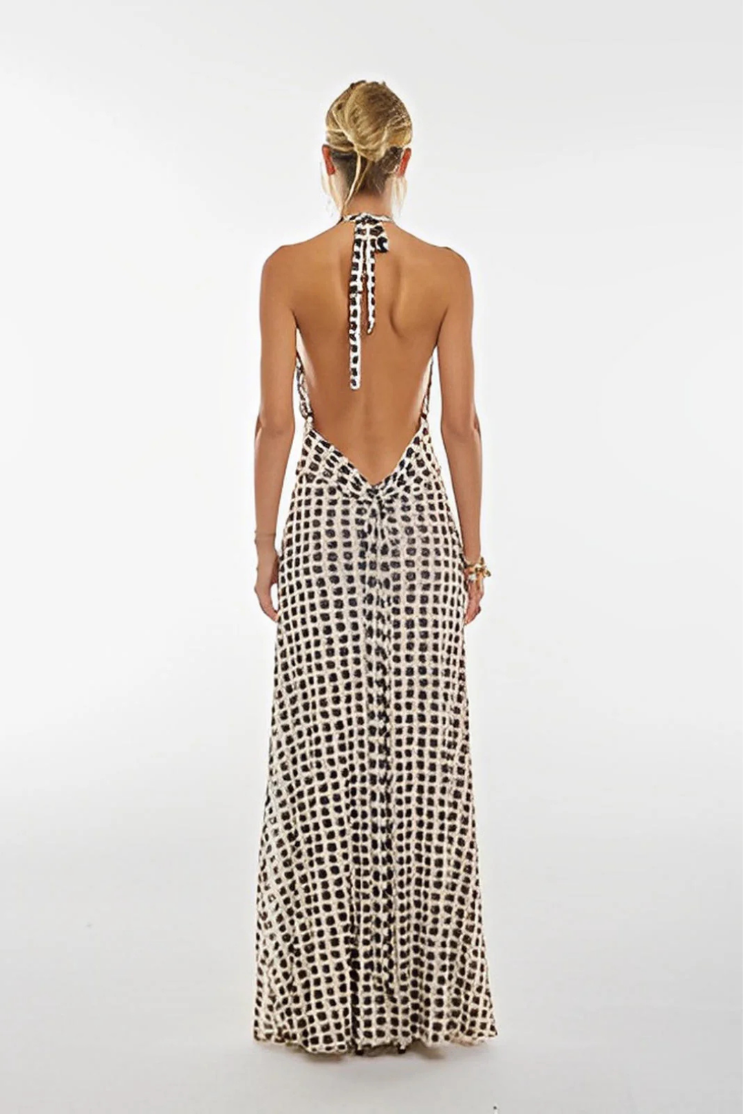 Calista – Abstract pattern – Halter neck maxi dress