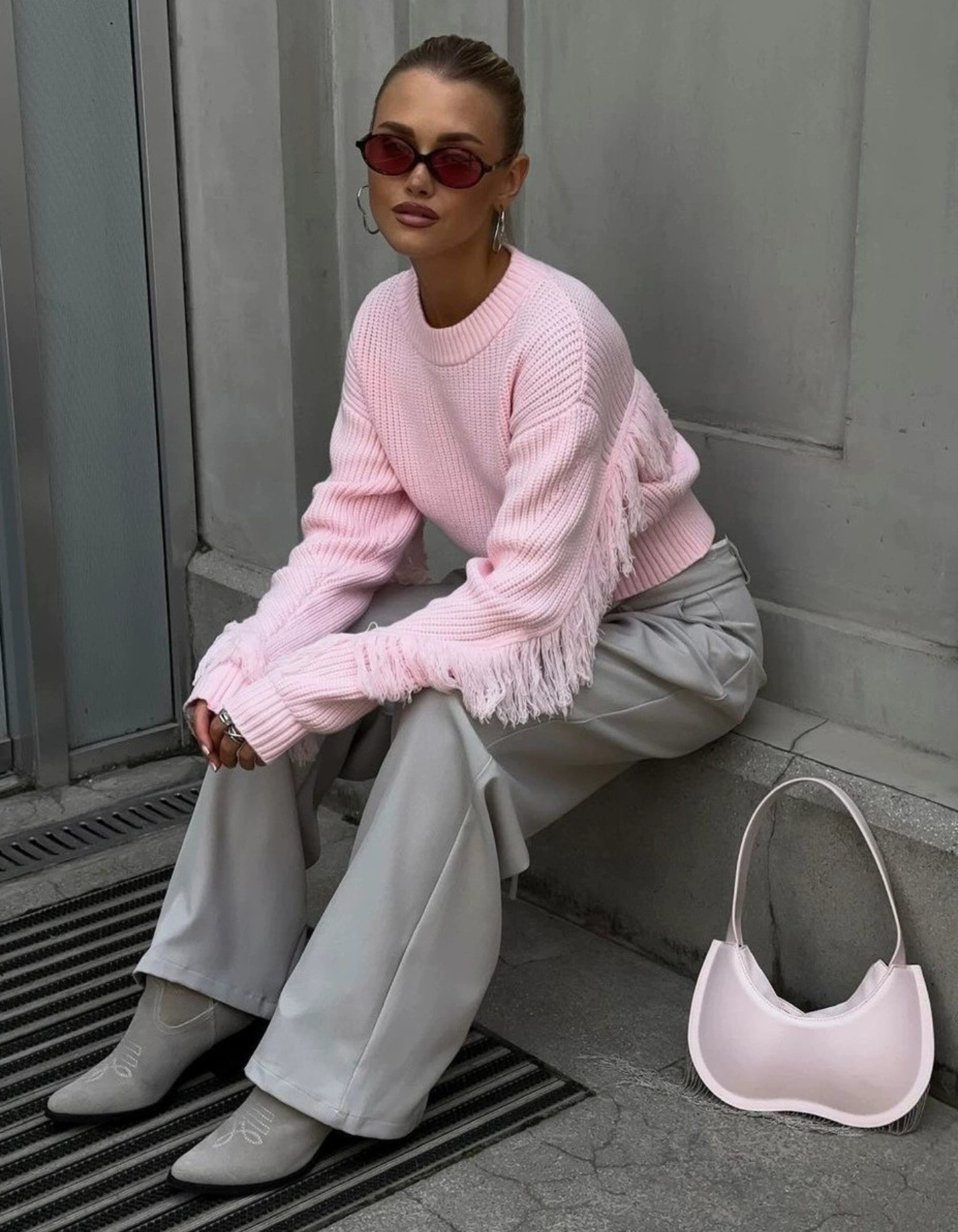Luanna – Fringed sleeve design – Cropped sweater
