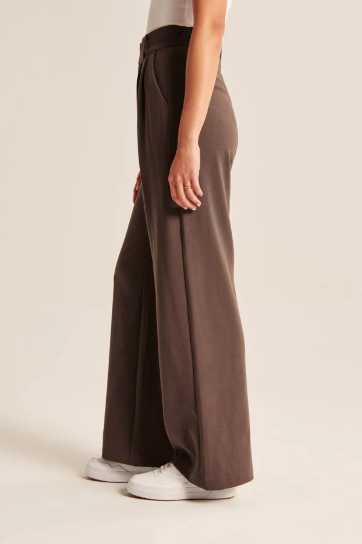 Valeria – Tailored Trousers – Wide-leg Pants
