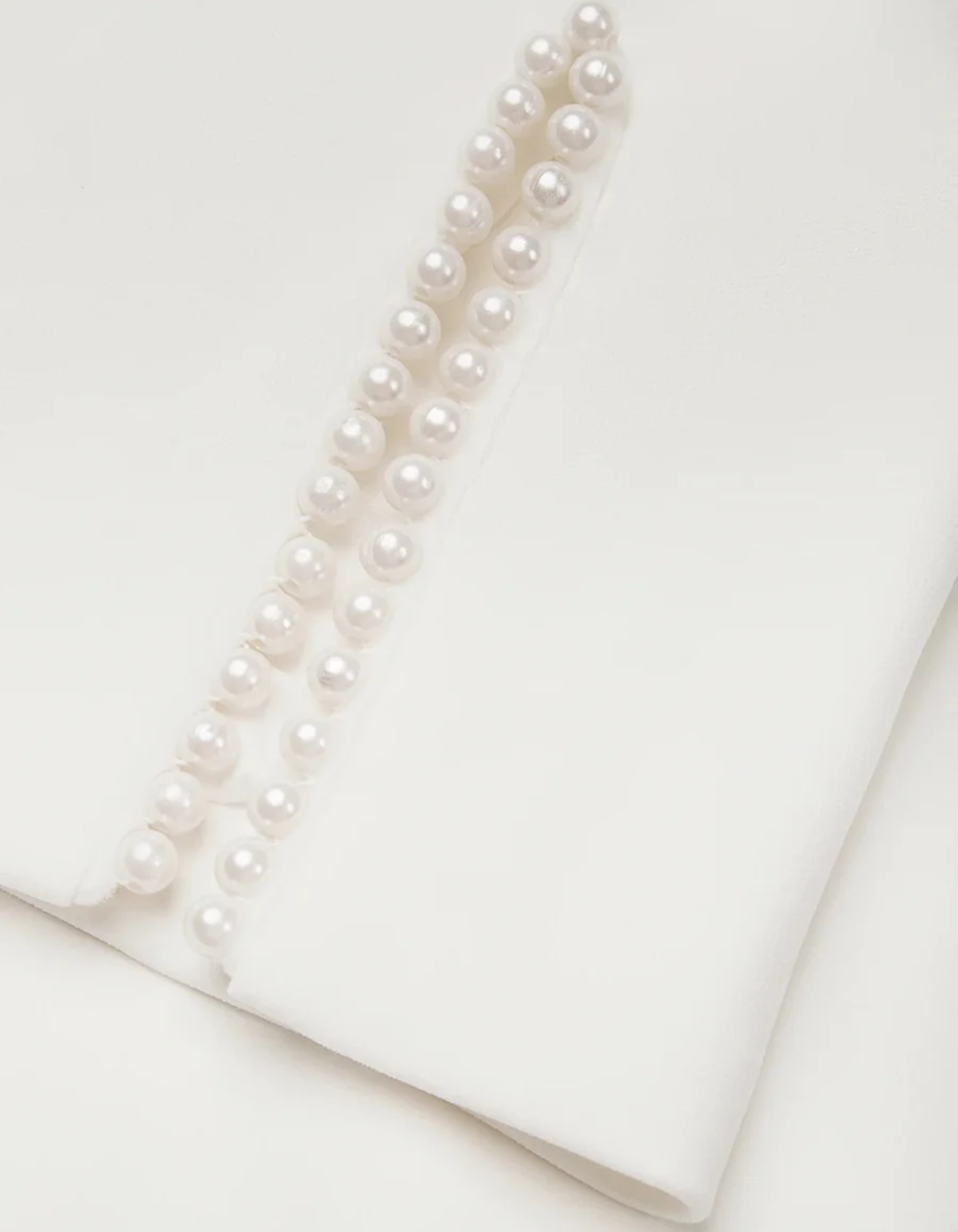 Adalina – Elegant pearl detail – Midi dress