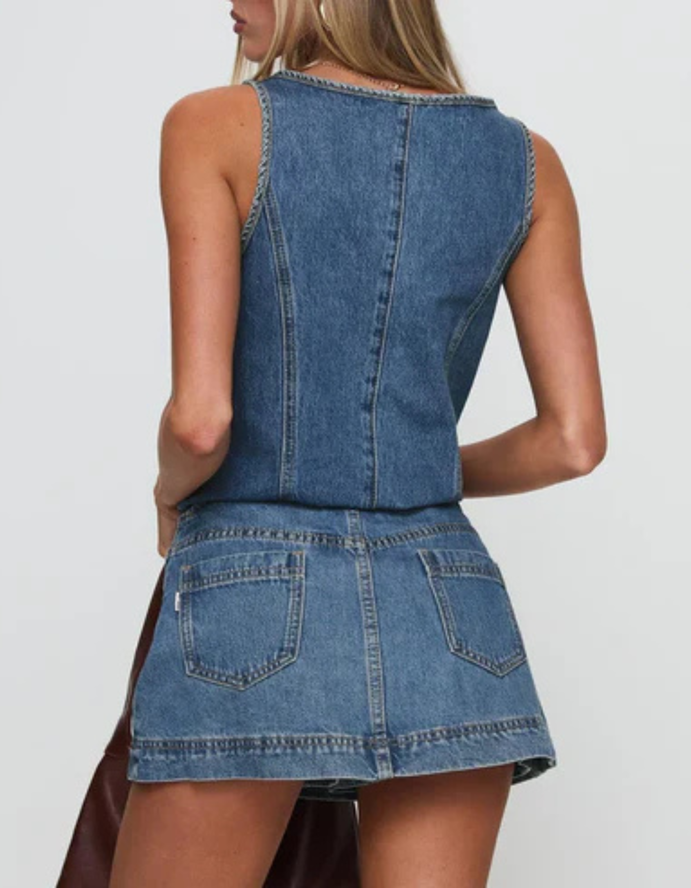 Serena – Casual chic – Denim top and skirt set