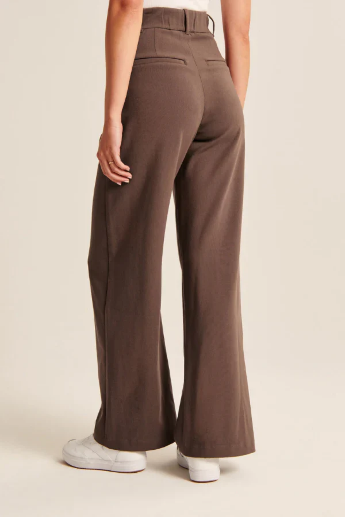 Valeria – Tailored Trousers – Wide-leg Pants