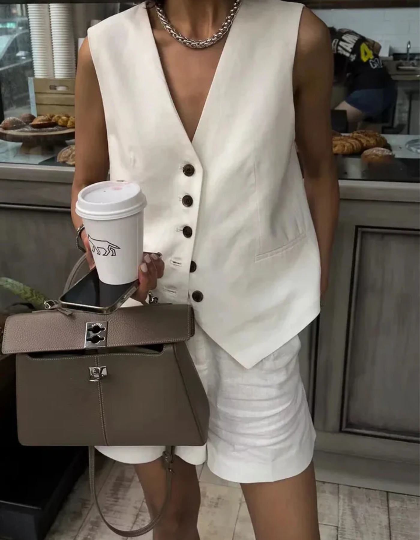Luciana – Classic Button-Down - Mini Vest