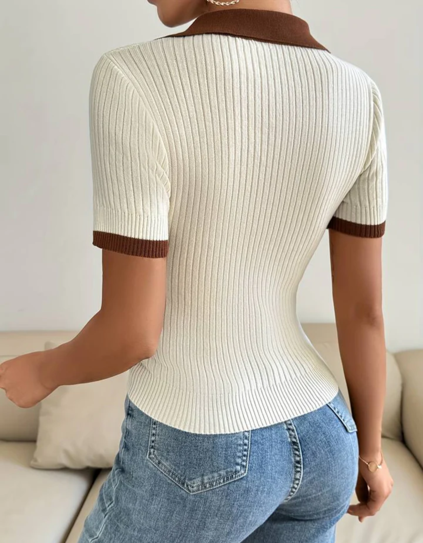 Ava – Classic Ribbed Design – Polo T-shirt