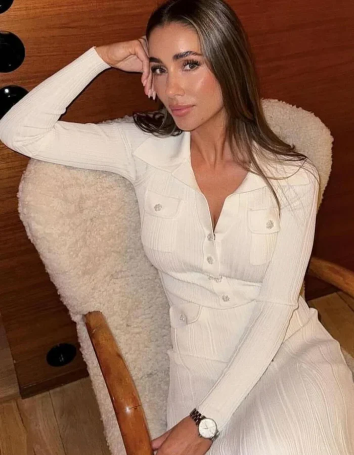 Luanne – Chic ribbed elegance – Buttoned midi dress