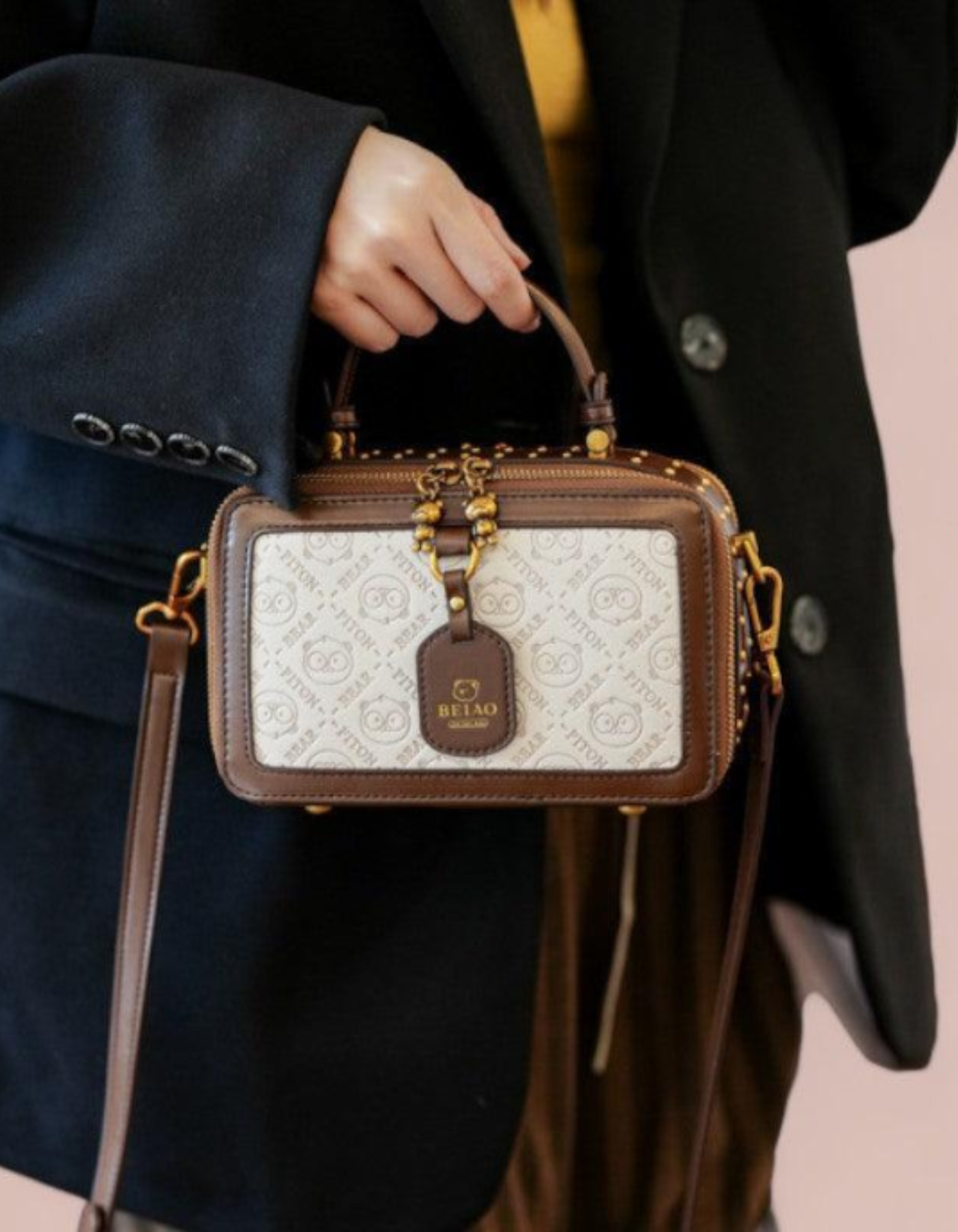 Vianella – Bear charm detail – Crossbody handbag