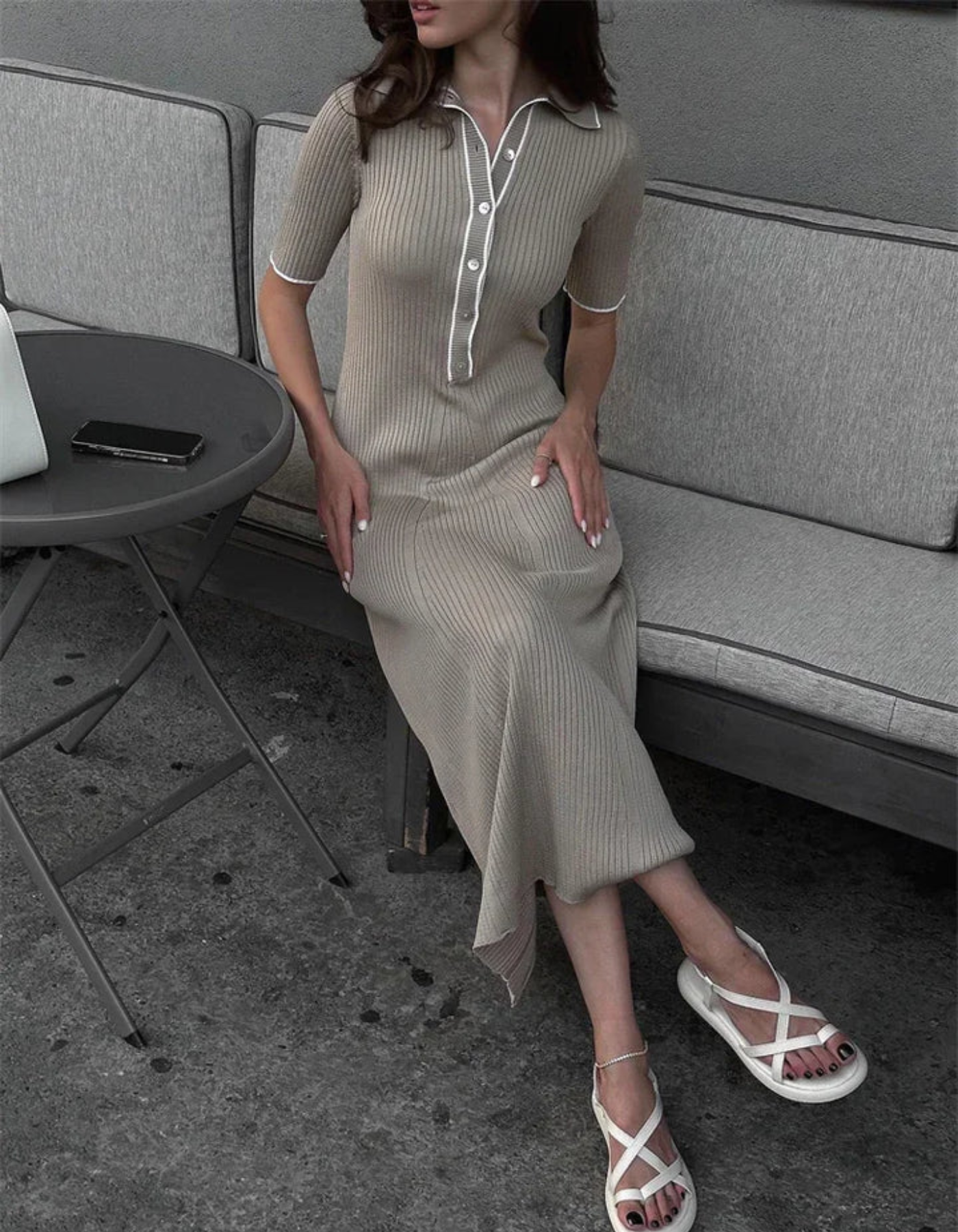 Sofia – Robe polo en maille côtelée – Robe à manches courtes