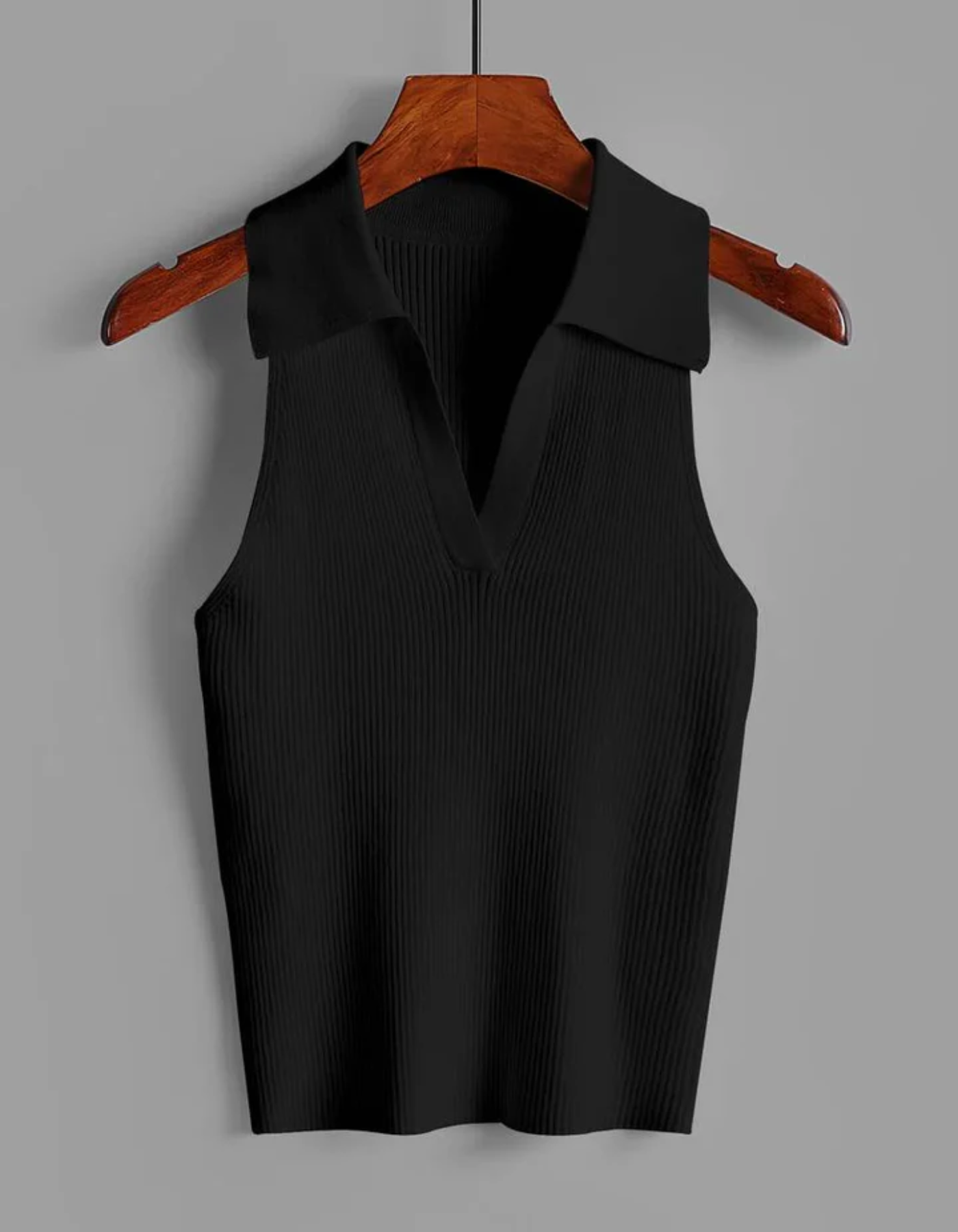 Lara – Chic Ribbed Design – Polo Top