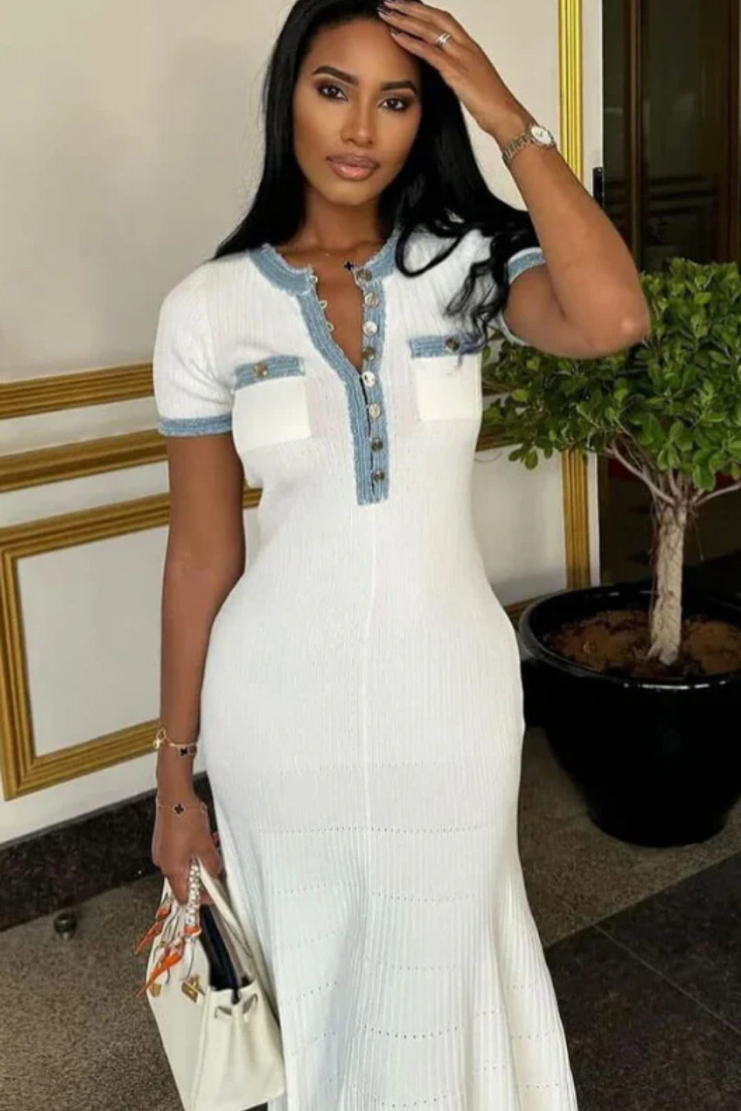 Zienna – Chic denim accents – Midi dress