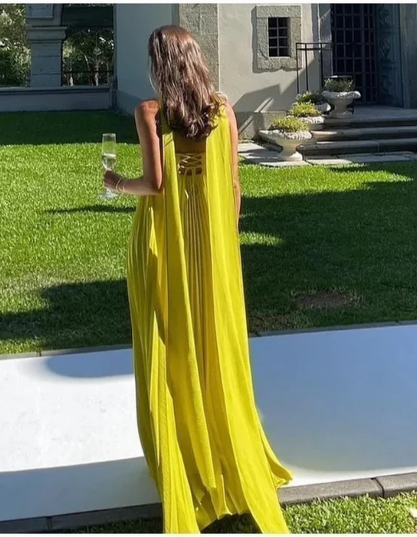 Tara – Pleated design – Strapless dress
