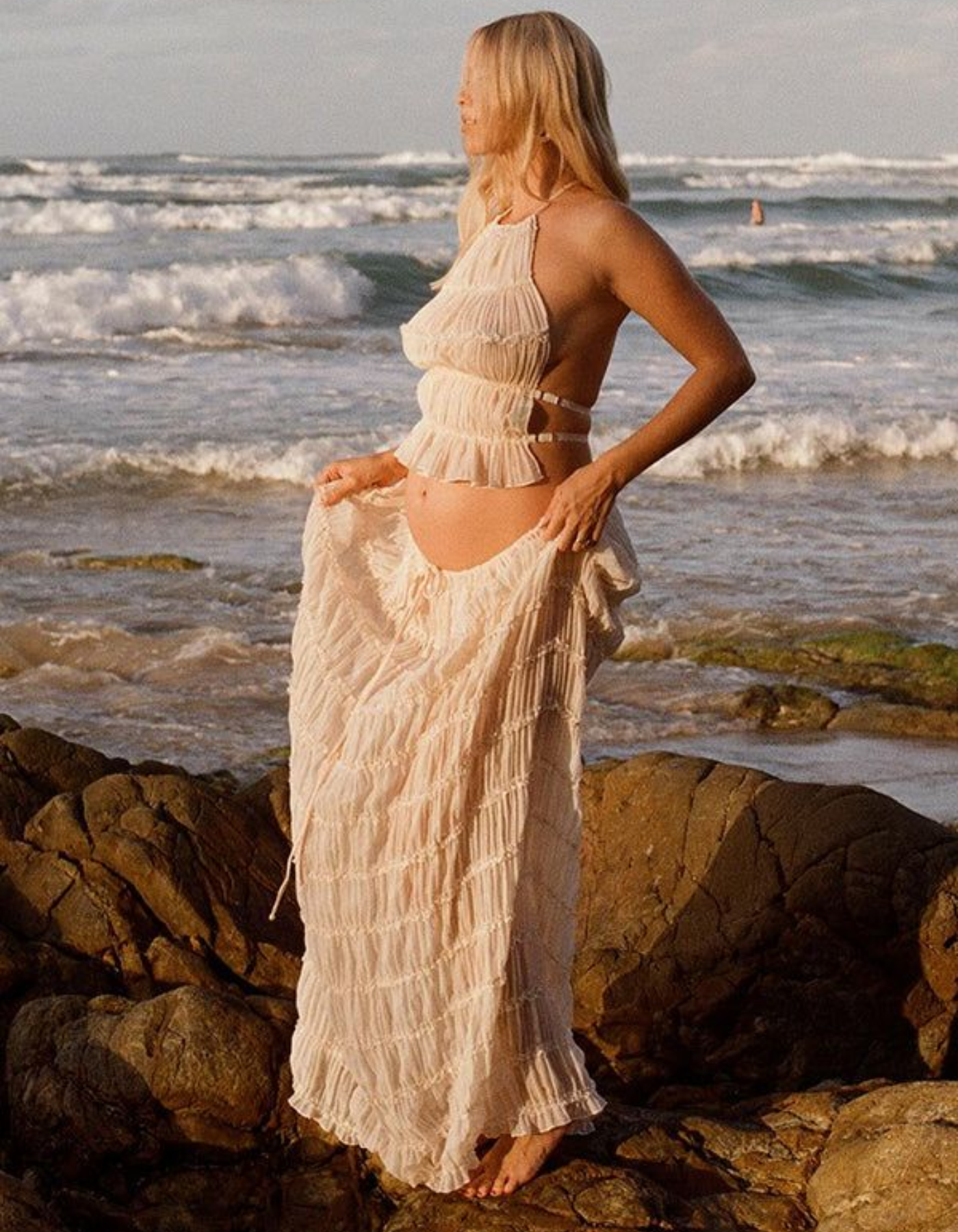 Bettany – Ruffled design – Maternity dress
