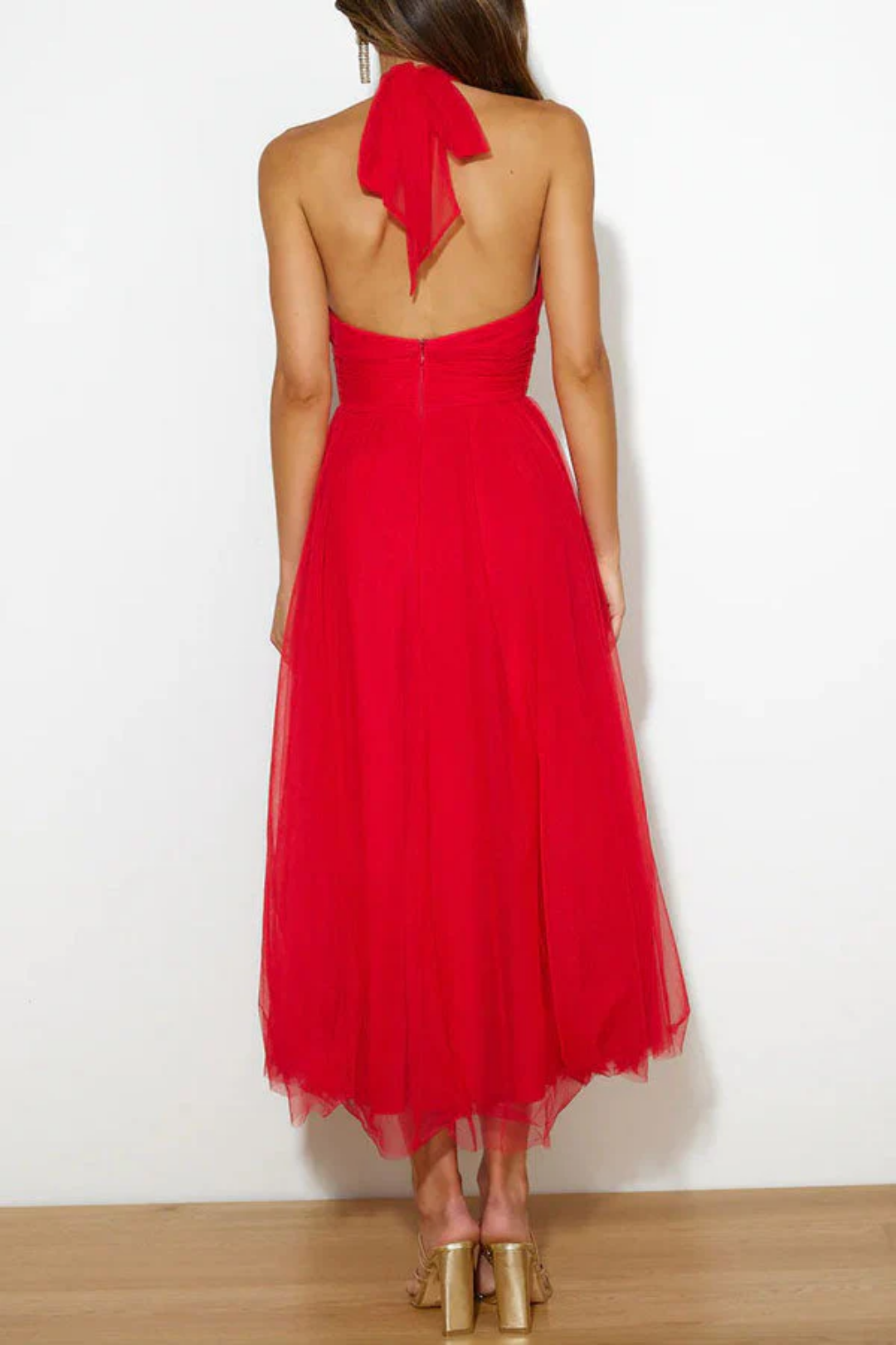 Valencienne – Halter neckline elegance – Tulle midi dress