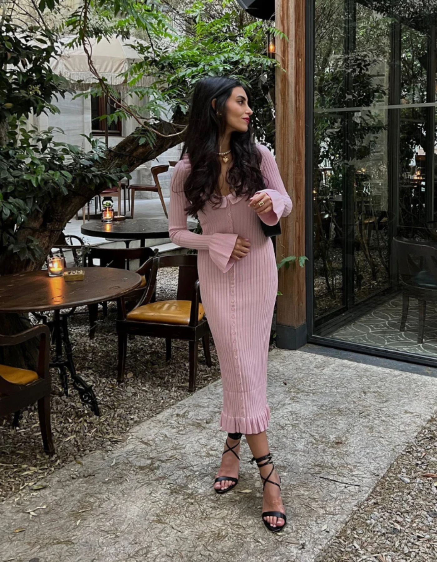 Eveline – Ruffled detail – Maternity dress